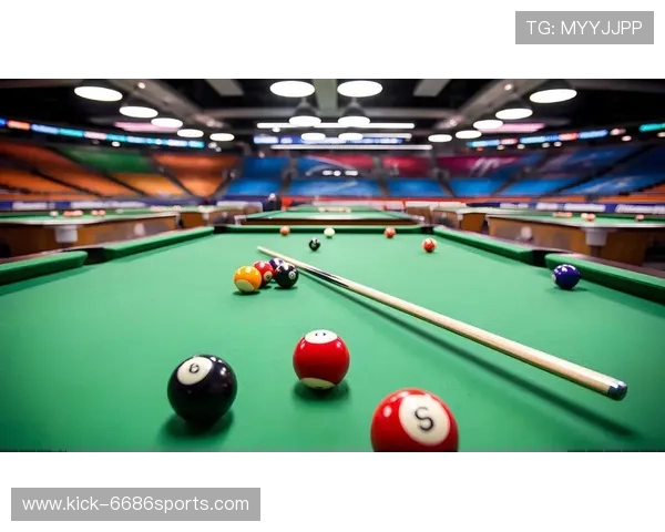 微信足球球星专属聊天背景图，展现激情与竞技魅力的完美结合