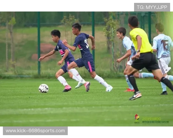 足球星球纪录片全纪录带你走进球场背后的故事与精彩瞬间 足球星球纪录片全纪录带你走进球场背后的故事与精彩瞬间