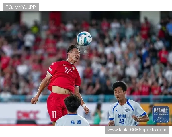 足球球星多高揭秘全面解析身高对赛场表现的重要影响